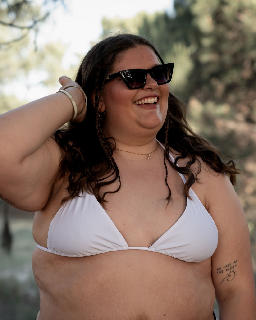 Bikini triángulo Ebba marrón de Braddia con tiras para anudar